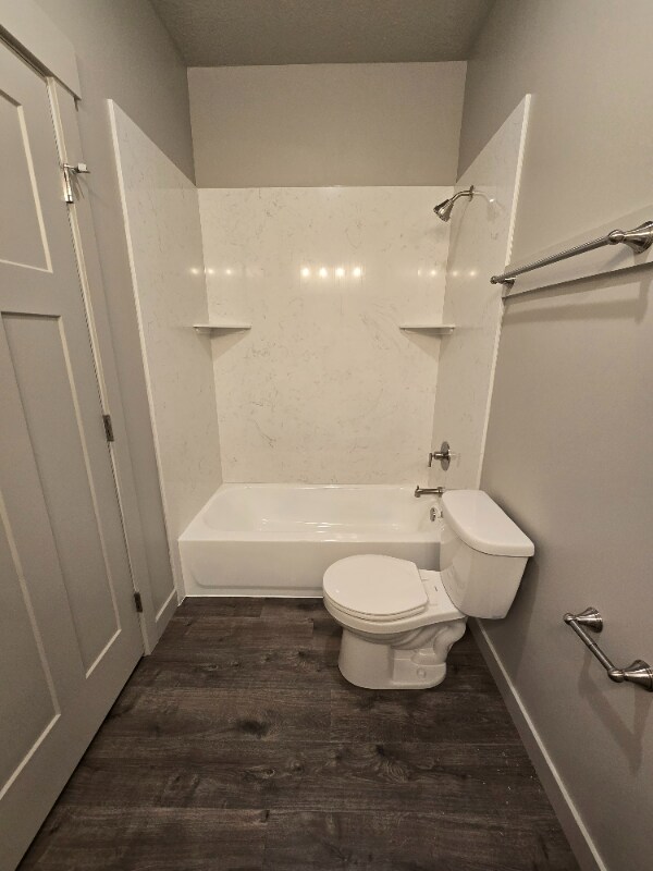 Building Photo - 3813 Ogden Ave