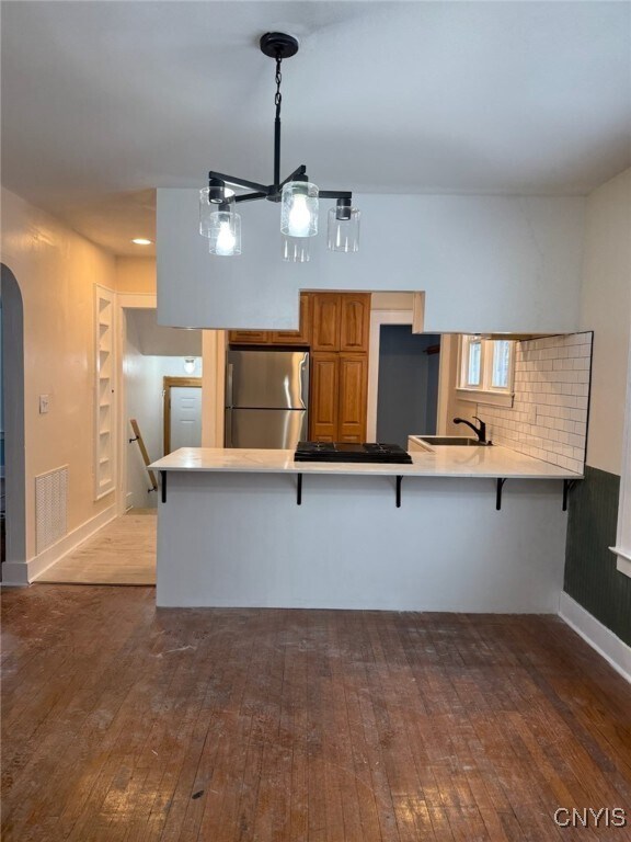 Building Photo - 1200 N Glencove Rd