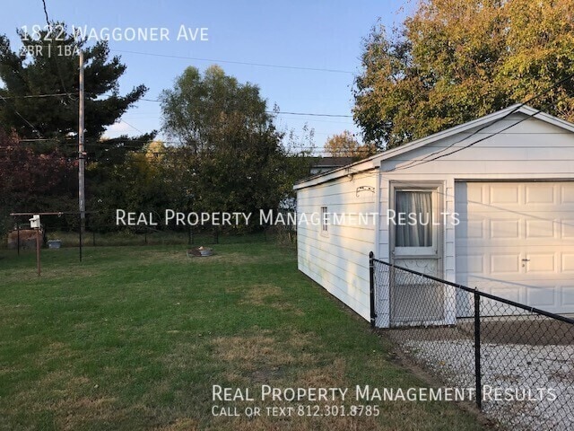 Building Photo - 1822 Waggoner Ave