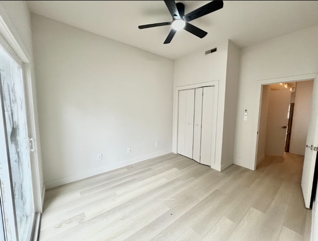 Building Photo - 1322 N 17th St