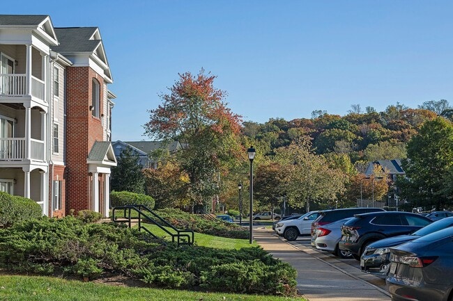 Building Photo - Student-Friendly Rental in Eagles Landing - Utilities Included