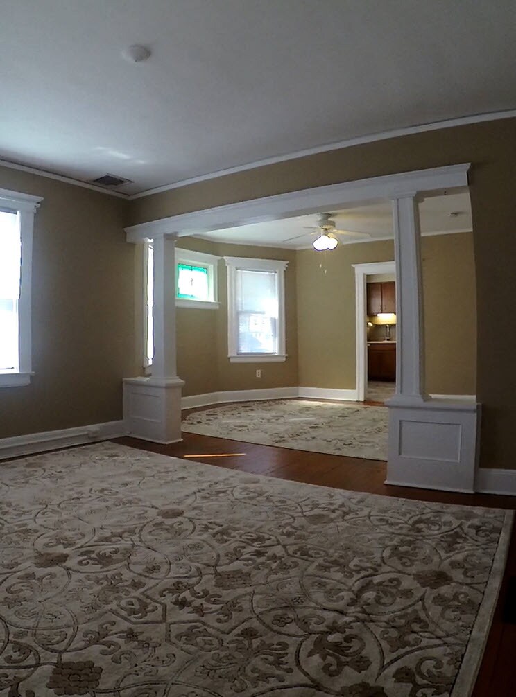 Building Photo - 38 Broughton Ave