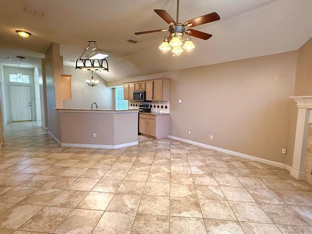 Building Photo - 1516 Northaven Dr