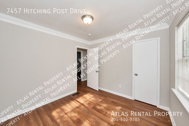 Building Photo - 7457 Hitching Post Dr
