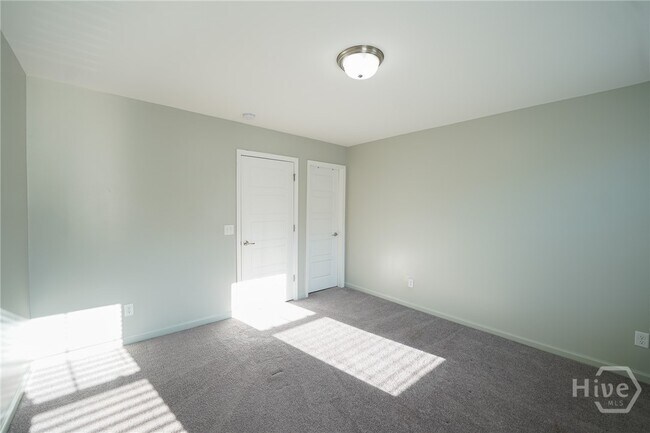 Building Photo - 23 Brookhaven Dr