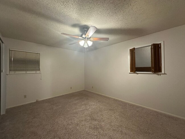 Building Photo - 8104 Hood Cir
