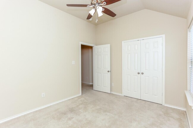 Building Photo - 20214 Broad Run Ln