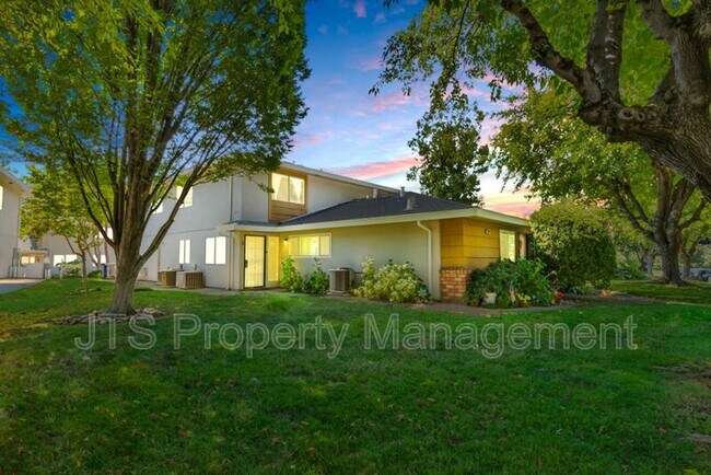 Building Photo - 6436 Bremen Dr