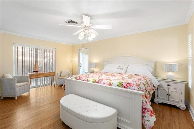 Building Photo - 1387 Moonmist Dr