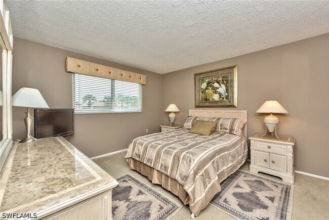 Building Photo - 175 Turtle Lake Ct