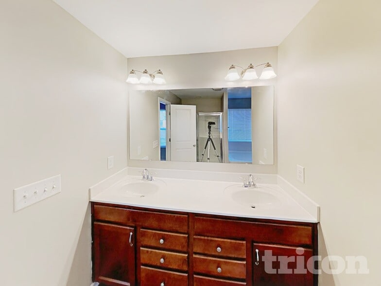 Building Photo - 5251 Smoky Ridge Ln