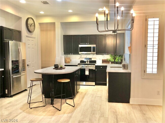 Building Photo - 20 Chateau Whistler Ct