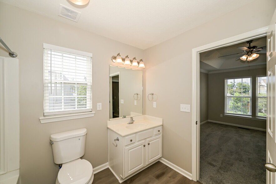 Building Photo - 3131 Penn Meade Way