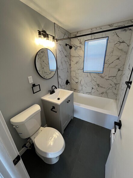 Building Photo - 30 Henderson Dr