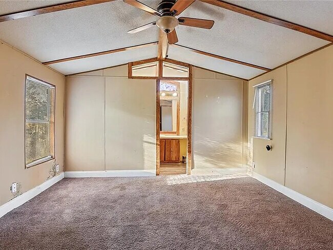 Building Photo - 39483 Frierson Rd