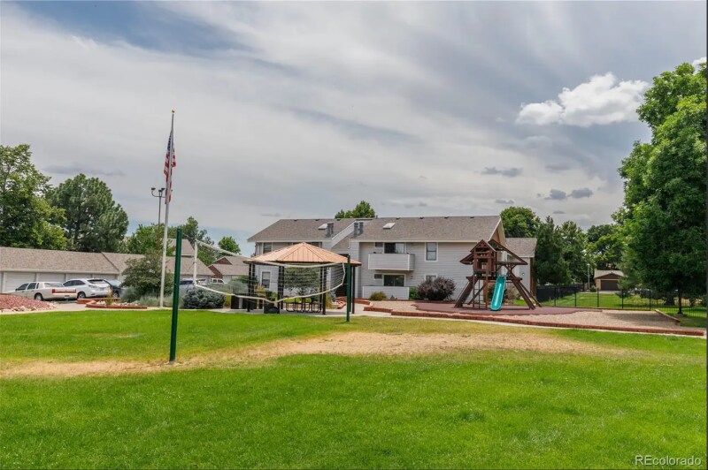 Building Photo - 10150 E Virginia Ave