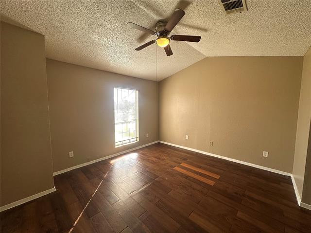 Building Photo - 2174 Aspen Dr