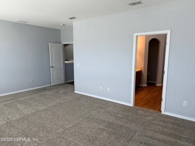 Building Photo - 3040 Postmill Dr