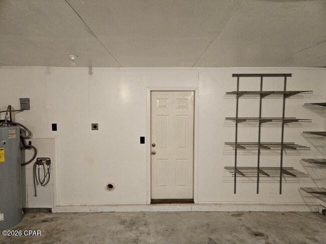 Building Photo - 3136 Lawton Ct