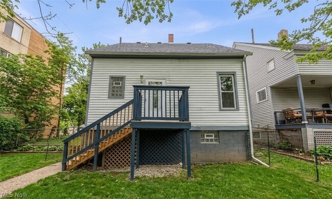 Building Photo - 1528 Newman Ave