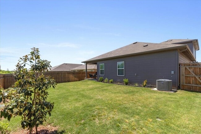 Building Photo - 5801 Brocade Dr
