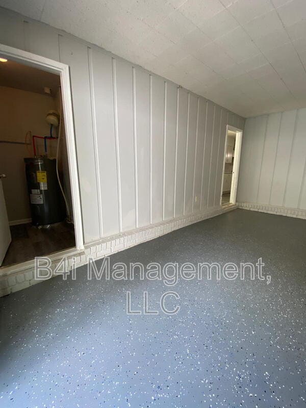 Building Photo - 1438 S Burnt Hickory Rd