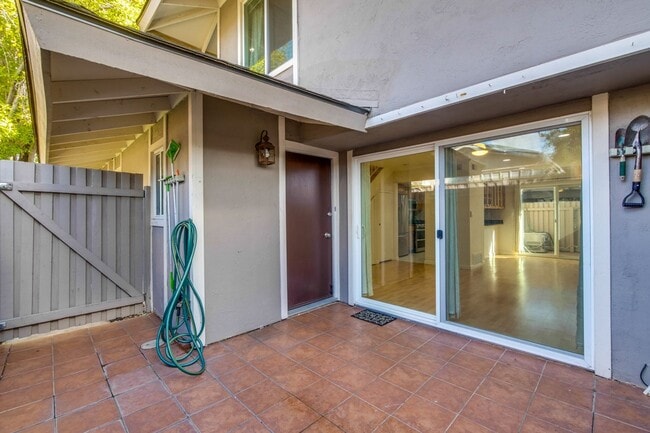 Building Photo - 2-Bed Cupertino Home with Private Yard, In-Unit Laundry, Pool and Clubhouse