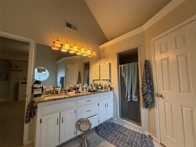 Building Photo - 500 Evergreen Dr