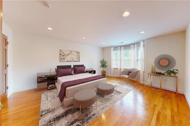 Building Photo - 270 Waterman Street UNIT C
