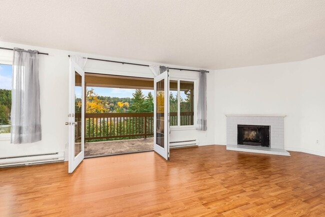 Primary Photo - Limited Time Offer $2,500 rental rate! Spacious 2Bd/2Bath Condo located in The Ridge Community in...