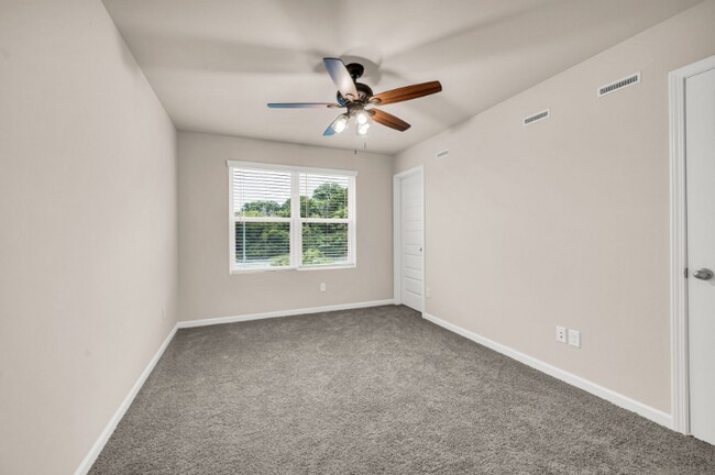 Building Photo - 615 Old Hickory Blvd