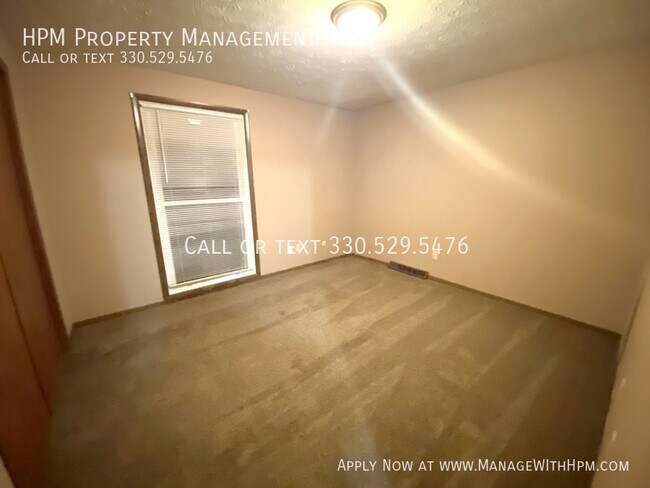 Building Photo - 2776 Kipling Ave NW