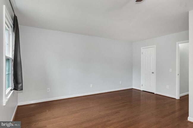 Building Photo - 8914 Grandstaff Ct