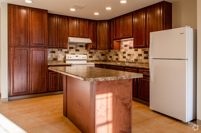 kitchen - Sanborn Crossing Apartments - 62+ Community