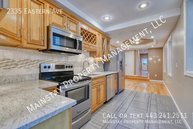 Building Photo - 2335 Eastern Ave