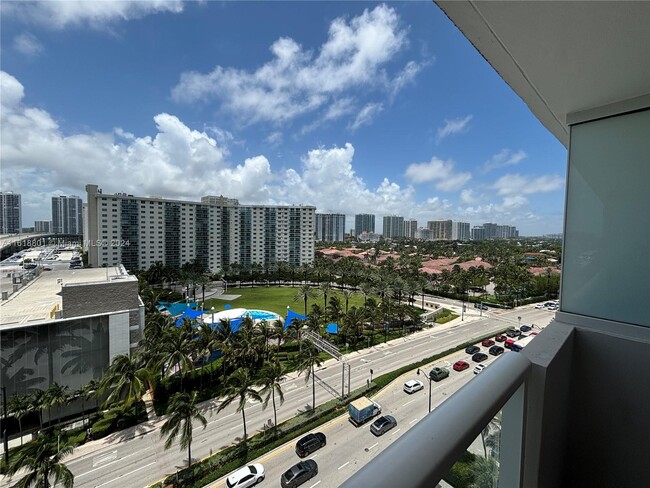 Building Photo - 19201 Collins Ave