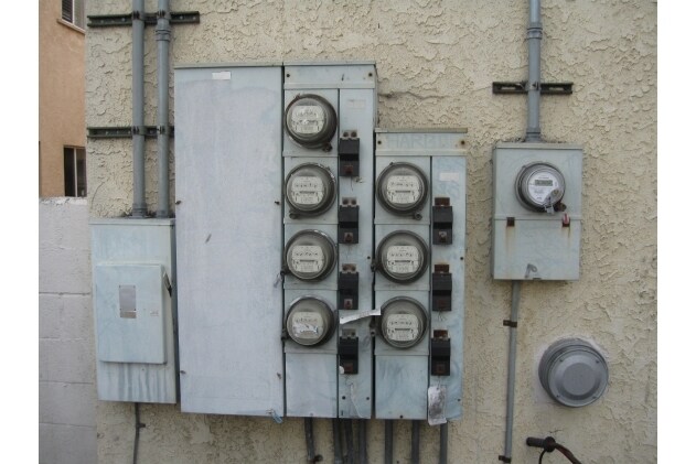 Building Photo - 546 W 15th St