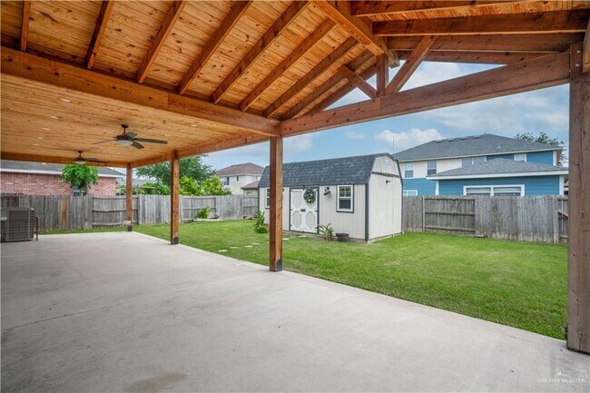 Building Photo - 1322 Candy Ln