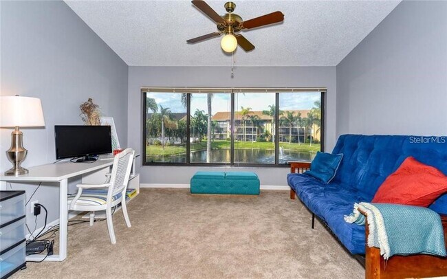 Building Photo - 5652 Ashton Lake Dr
