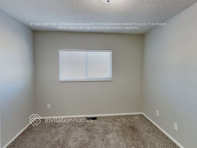 Building Photo - 21337 E Aberdeen Dr