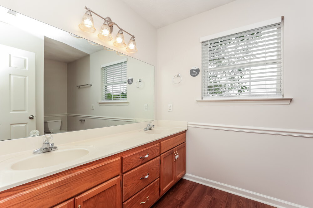 Building Photo - 241 Faldo Dr