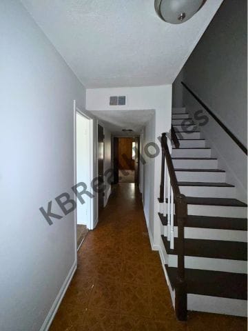 Building Photo - 1281 Royal Oaks Cove