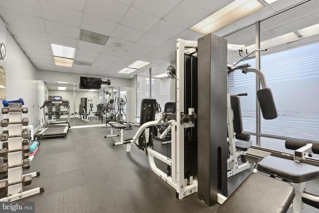 Building Photo - 28 Allegheny Ave