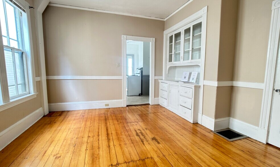 Building Photo - 55 Rindge Ave