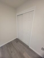 Building Photo - 1940 Darrah St