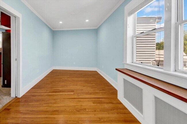 Building Photo - 57 Clarendon Ave