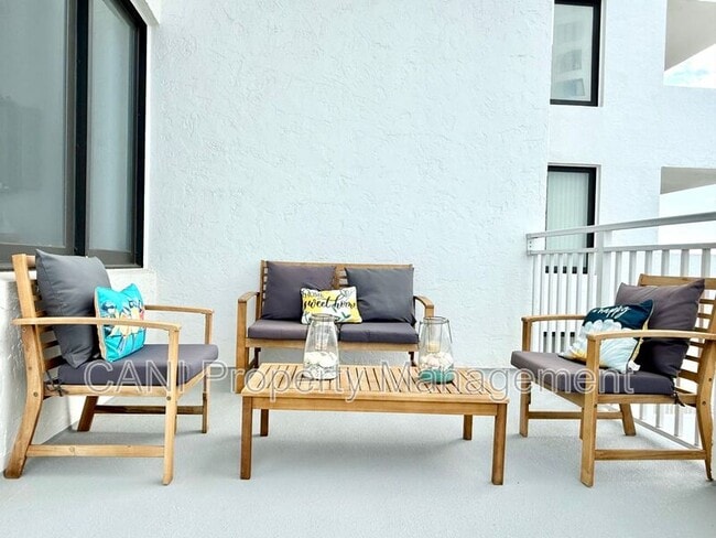 Building Photo - 3047 S Atlantic Ave