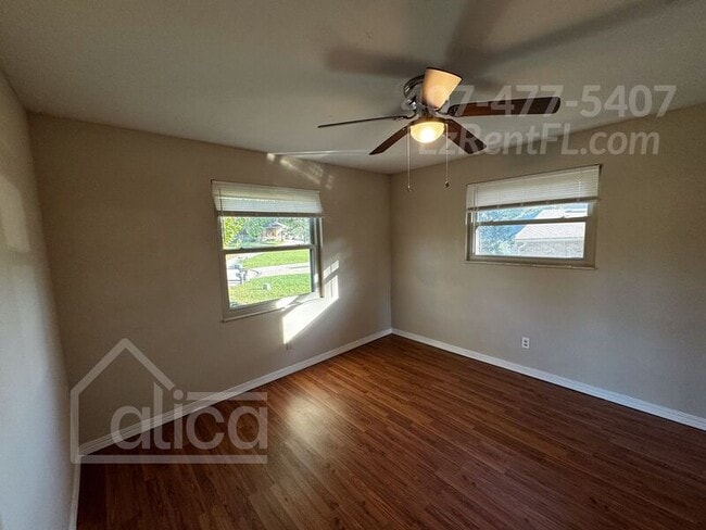 Building Photo - 2496 Bentridge Ct