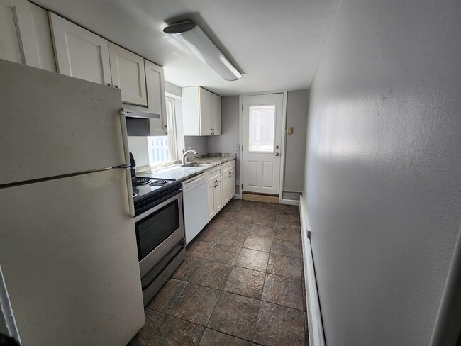 Building Photo - 20 S Marion Ave