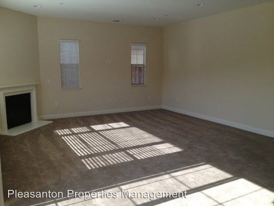 Building Photo - Dublin, Schaefer Ranch 5Br., 3.5 Ba., MANY...